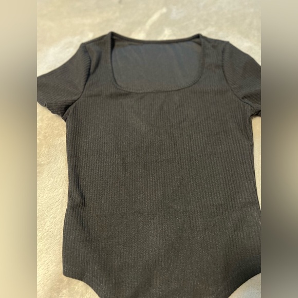 NWOT Black short sleeve bodysuit and pants set - Picture 6 of 9